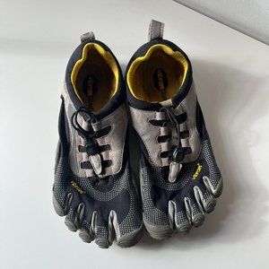 vibram fivefingers shoes size 40